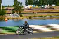 Vintage-motorcycle-club;eventdigitalimages;mallory-park;mallory-park-trackday-photographs;no-limits-trackdays;peter-wileman-photography;trackday-digital-images;trackday-photos;vmcc-festival-1000-bikes-photographs